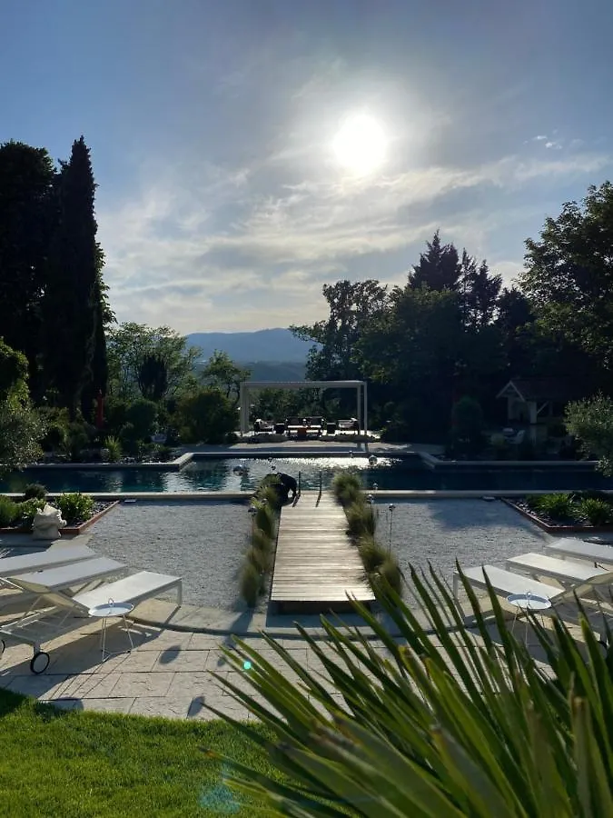 לינה וארוחת בוקר Manoir Du Colombier