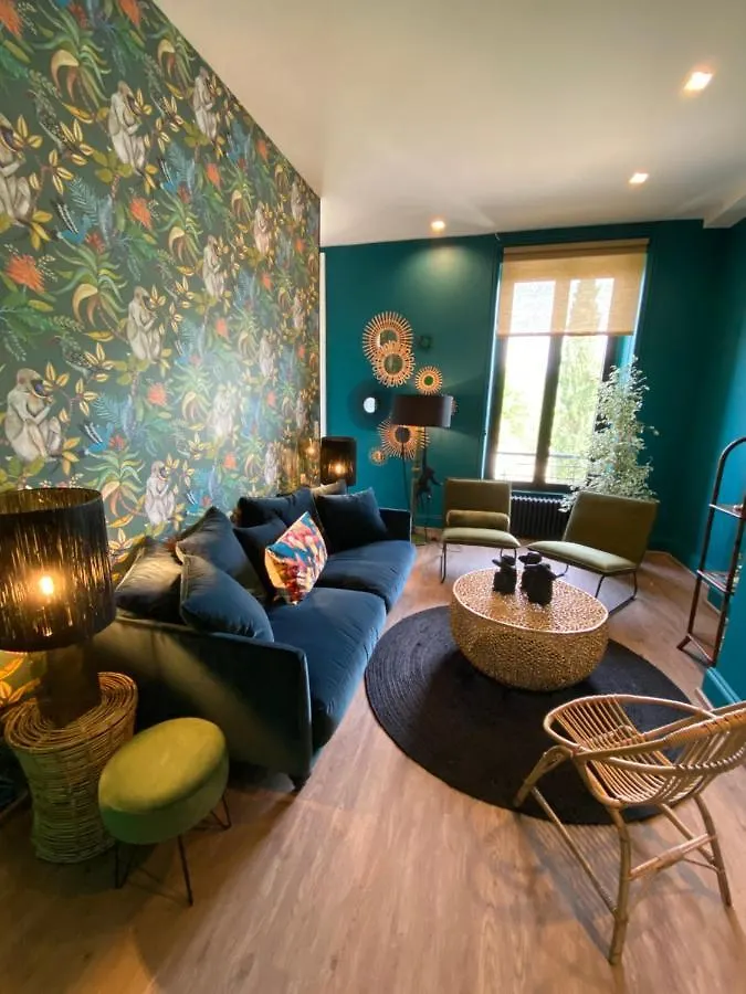 לינה וארוחת בוקר Manoir Du Colombier